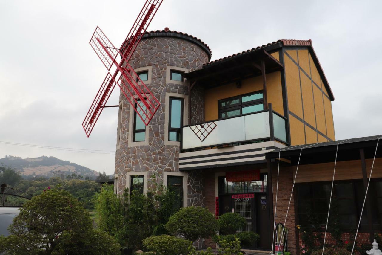 Wang Lao Ye B&B Цзиньху Экстерьер фото